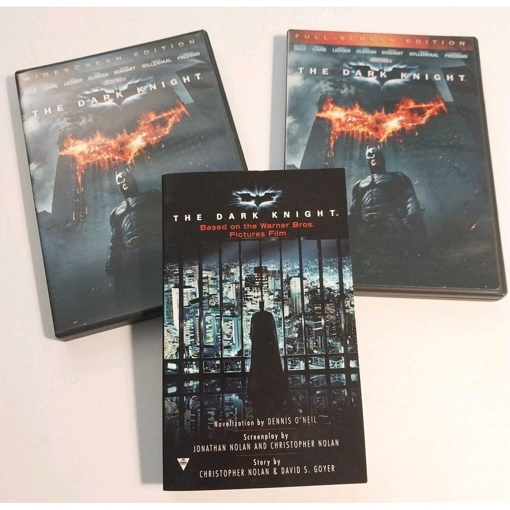 The Dark Knight Lot DVD Widescreen Full Screen Complete + Official Novelization